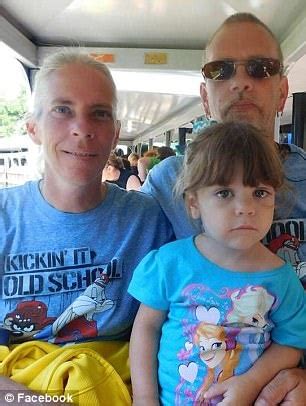 Michigan cops hunt for couple over death of mom's daughter | Daily Mail
