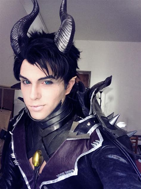 Yurec_bond 20 февраля 2018 в 19:20. Maleficent Genderswap Cosplay, Sakimichan Design by ...