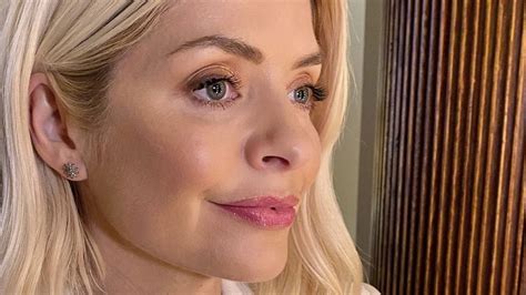 Holly Willoughby Wears Satin In Intimate Rare Bedroom Pic Hello