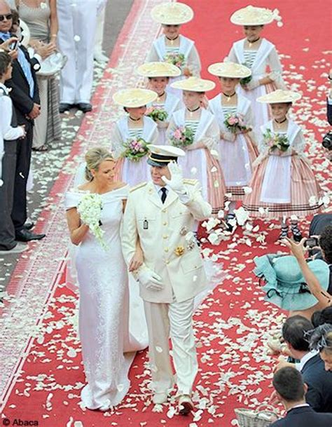 Maybe you would like to learn more about one of these? Monaco : le mariage de Charlene et du prince Albert en ...
