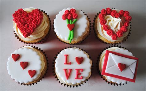 Valentine cake house birthday cakes birthday cake cake. Valentines Day Cupcakes | Valentines Cakes | Miss Cupcakes
