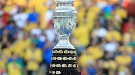 Jun 10, 2021 · los datos sobre los convocados de selección colombia para copa américa que dejó el primer semestre de 2021 podrían explicar su llamado, sin embargo, no es un secreto que hay algunos jugadores que también tuvieron buen desempeño en el semestre y no fueron tenidos en cuenta. Copa América 2021: Presentadas las listas de convocados ...