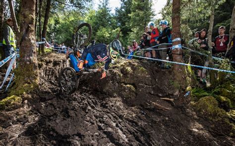 Action From Fort William Mountain Bike World Cup Bbc News