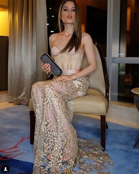 Curi curi cinta episode 23 (sedutan episode). Ini Penampilan Seksi Cinta Laura yang Curi Perhatian - Foto 2