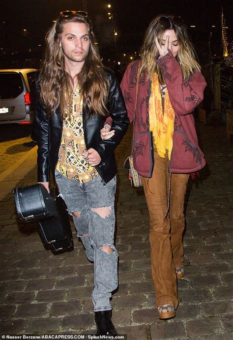 Paris Jackson Oozes Hippie Chic Style As She And Beau Play A Show Aboard A Boat In Paris