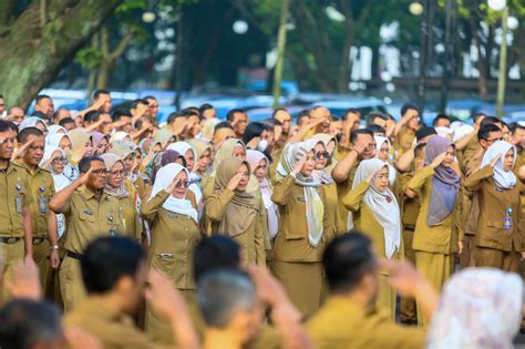 Pemkot Bandung Raih Penghargaan Program Terpuji Kategori Inovasi Layan