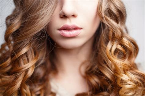 The curly bob you should be trying now. How to Get Curly Hair Without a Perm | LEAFtv