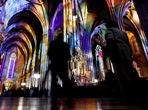 Teilweise waren die veranstaltungen an ort und stelle zugänglich, teilweise nur. Lange Nacht der Kirchen lockte zahlreiche Besucher nach ...