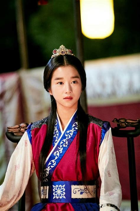 Abyss, doom at your service. Hwarang: | Hwarang, Korean actresses, Korean drama