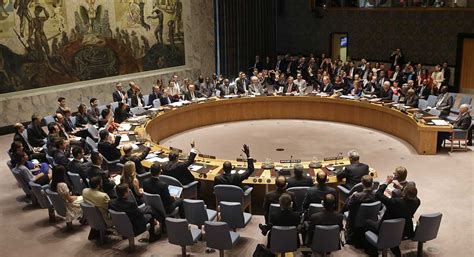 It has 15 members, and each member has one vote. U.N. Security Council signs off on Iran nuclear deal ...