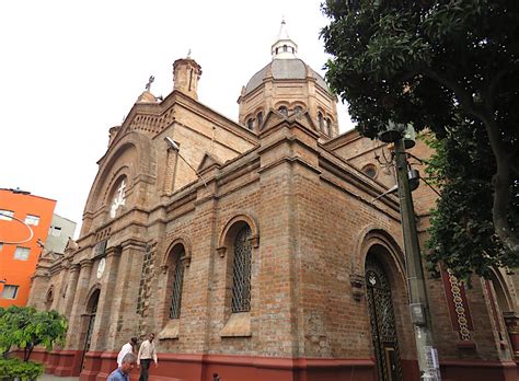 Use our detailed filters to find the perfect place, then get in touch with the property manager. Iglesia de San Benito: A Historic Church in Medellín