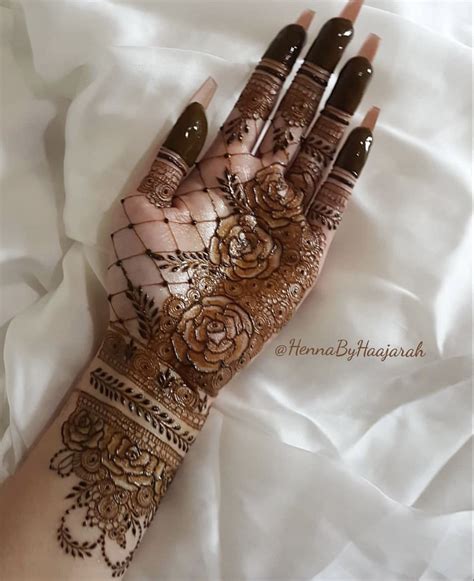 Short Mehndi Design Henna Flower Designs Modern Henna Designs Mehndi