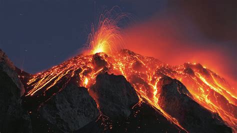 Vulkanausbruch Der Vulkanausbruch Eruption Ist Die Bekannteste Form Des Vulkanismus