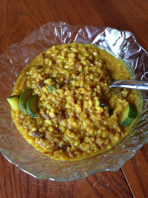 Season as you like (try adding garlic. Red lentil kitchuri - 1 cup brown rice, one cup red ...