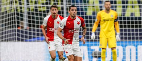 Slavia prague won an away knockout stage match in a major european competition (excluding qualifiers) while also keeping a clean sheet for the first time since september lukas provod's goal was slavia prague's first shot on target of the night against leicester, ending the foxes' run of 234. Evropská liga: Leicester City vs. Slavia Praha【25.2.】ŽIVĚ ...