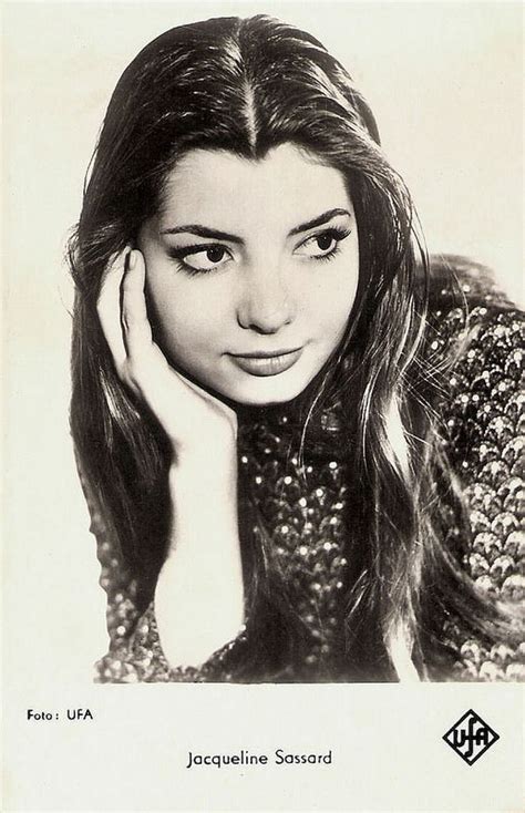 Jacqueline Sassard French Postcard Pretty Star Jacqueline