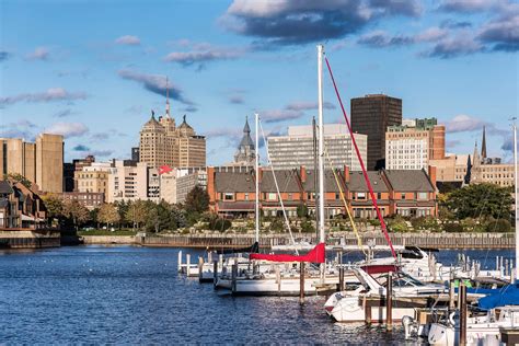 Explore The History Of Vibrant Buffalo City In New York On The Perfect