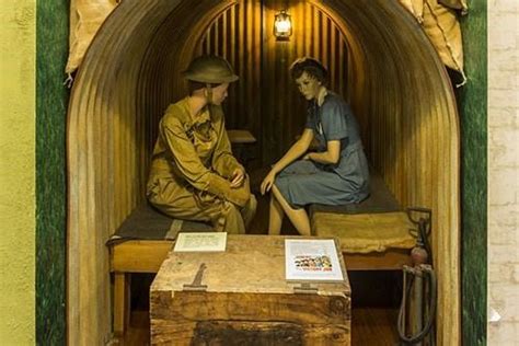 Anderson Shelter Diorama Home Front 1942 Collections Wa