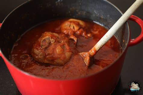 Cocotte de sauté de dindonneau Marengo
