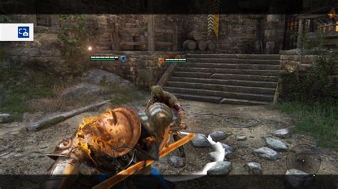 In this guide we will cover each of his combos, mix up potential, and strategy, i will also cover some specific characters you will need to change your strategy for. How to play Lawbringer? - For Honor Game Guide | gamepressure.com