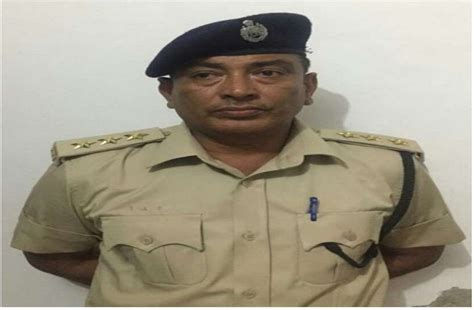 Excise Officer Arrested For Taking Bribe In Bhilwara हाईवे पर स्थित