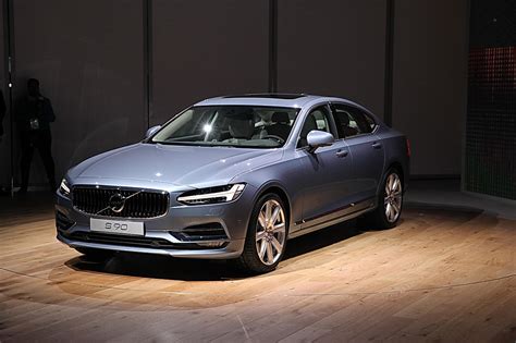 Detroit Debut 2017 Volvo S90 A New Luxury Contender Tflcar
