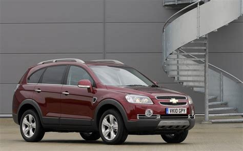 Chevrolet Captiva Ltz Reviews Prices Ratings With Various Photos