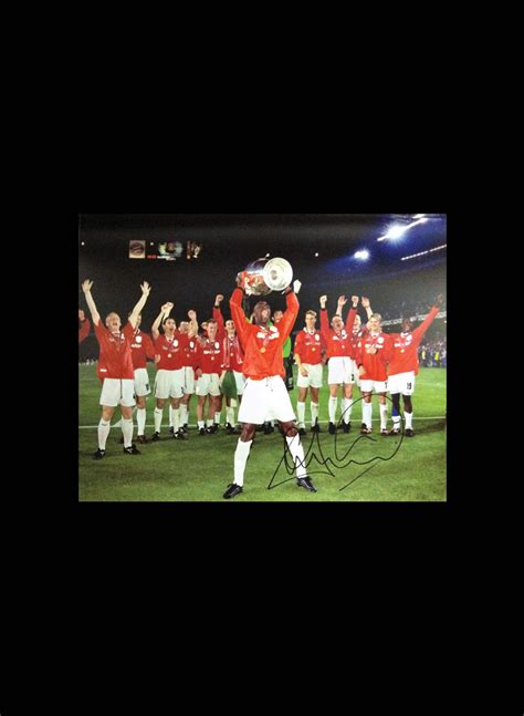 Champions leagueheute vor 21 jahren: Andy Cole Signed 1999 Champions League Final photo - All ...