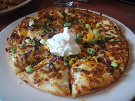 Boston Pizza (Steeles & Warden location) | stenoodie