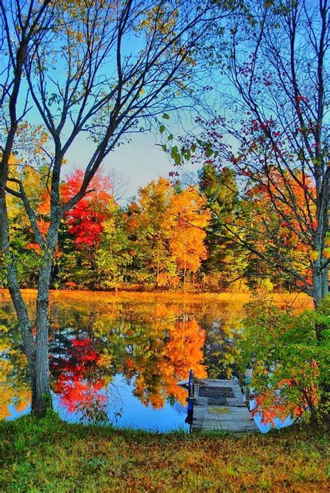 Autumn Lake Adirondacks New York Autumn Lake Autumn Scenery Autumn