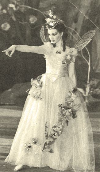 Vivien Leigh As Titania 1937 A Midsummer Nights Dream Midsummer