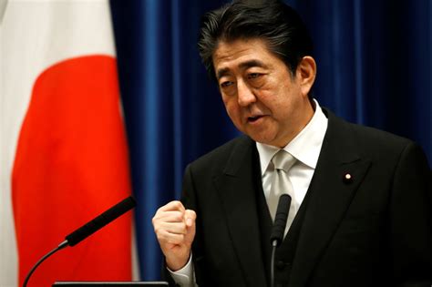 晚報：日本首相安倍晉三再度改組內閣，能否挽回民望？｜whats New｜端傳媒 Initium Media Shinzō Abe Japan