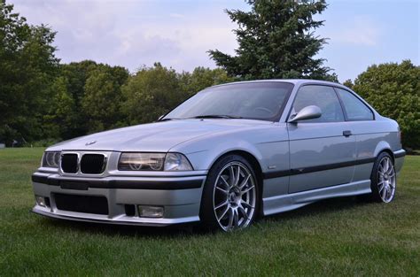 1997 Bmw M3 Coupe 5 Speed For Sale On Bat Auctions Sold For 18000