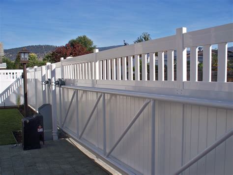 Fencing Styles Automatic Gates Automatic Gate Vinyl Fence Gate