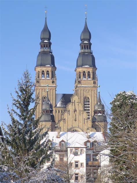 Jeden freitag 19.30 bis 22.00. Speyer - Kirche St. Joseph