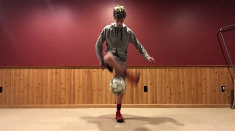 How To Do The Around The World Soccerfreestyle Trick Youtube