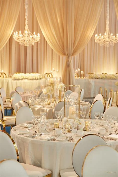 An Elegant White And Gold Wedding Yes Please WedLuxe Media White And Gold Wedding Themes