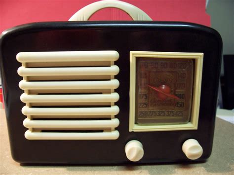 1940s General Television Brand Bakelite Radio Collectors Weekly