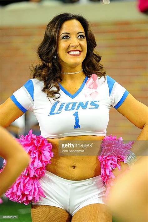 Detroit Lions Cheerleaders During The Game On Sunday Afternoon Ford Detroit Lions