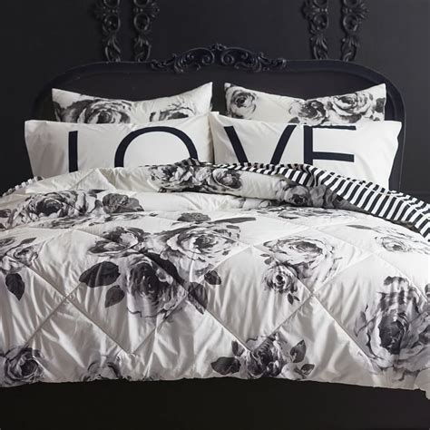 Black And Blush Bed Of Roses Girls Comforter Pottery Barn Teen