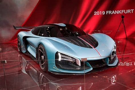 The car was shown at frankfurt motor show 2019 (iaa 2019). Hongqi Crashes Frankfurt Party With 1,400HP S9 Hybrid ...