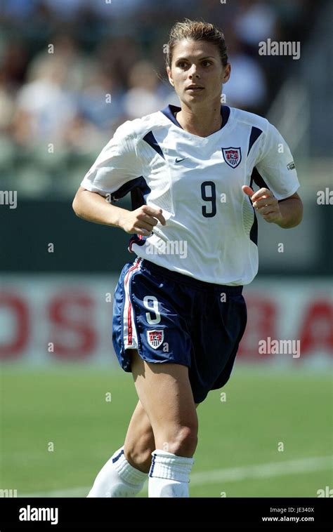 Mia Hamm World Cup Hi Res Stock Photography And Images Alamy