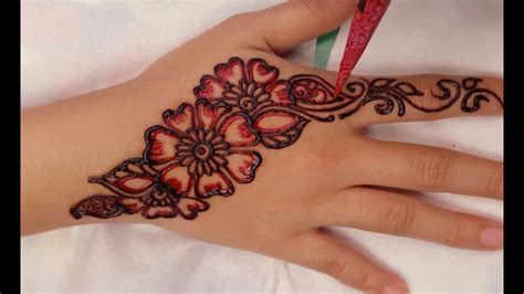 All these above henna designs represent the flowers, leaves, hearts, circle, etc., which gives very fancy looks and also easy to try it at own self. ᴴᴰ Simple Henna Tangan Youtube