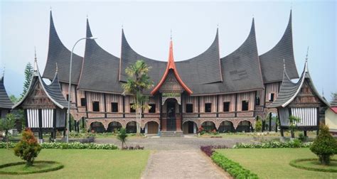34+ Rumah Adat Provinsi Tradisional Indonesia Lengkap Deskripsi penjelasan
