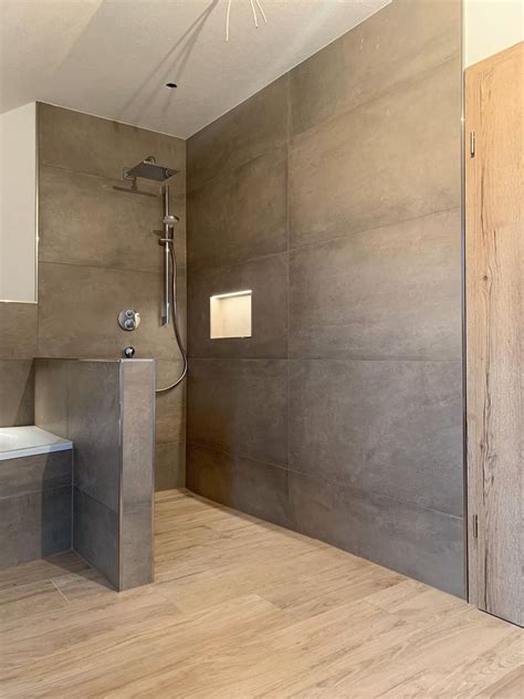 Planst du dein badezimmer neu zu gestalten, braucht es die richtige inspiration. Ideen F?R Neues Badezimmer : Badsanierung Ideen Com Ihr ...