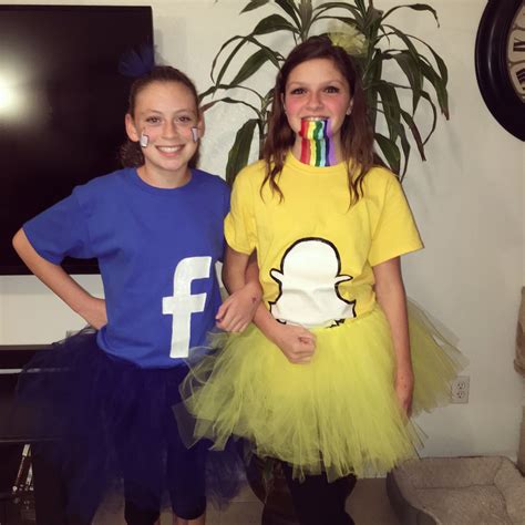 Facebook And Snapchat Diy Costumes Diy Halloween Costumes Easy Bff