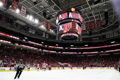 Carolina Hurricanes Attendance At Pnc Arena On The Rise