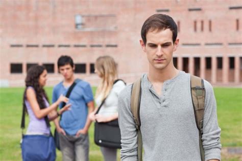 A síndrome de asperger, transtorno de asperger ou desordem de asperger, é um distúrbio psicológico, semelhante ao autismo além disso, e dependendo dos sintomas, pode ser necessário. Síndrome de Asperger - O que é, Sintomas e Tratamentos ...