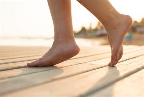 Walking Barefoot Indoors Prevents Plantar Fasciitis Shin Splints