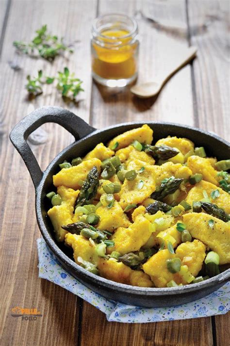 Bocconcini di pollo con asparagi e curcuma | Ricetta ...